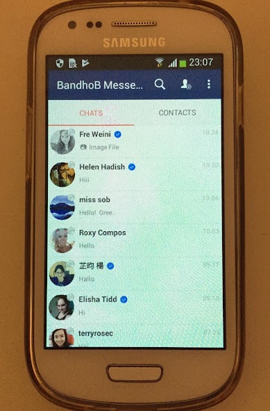 Social Media BandhoB To Flirt