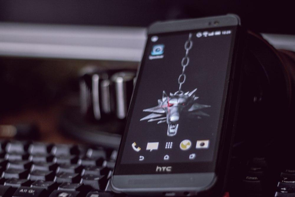 Live Wallpaper of Witcher FREE